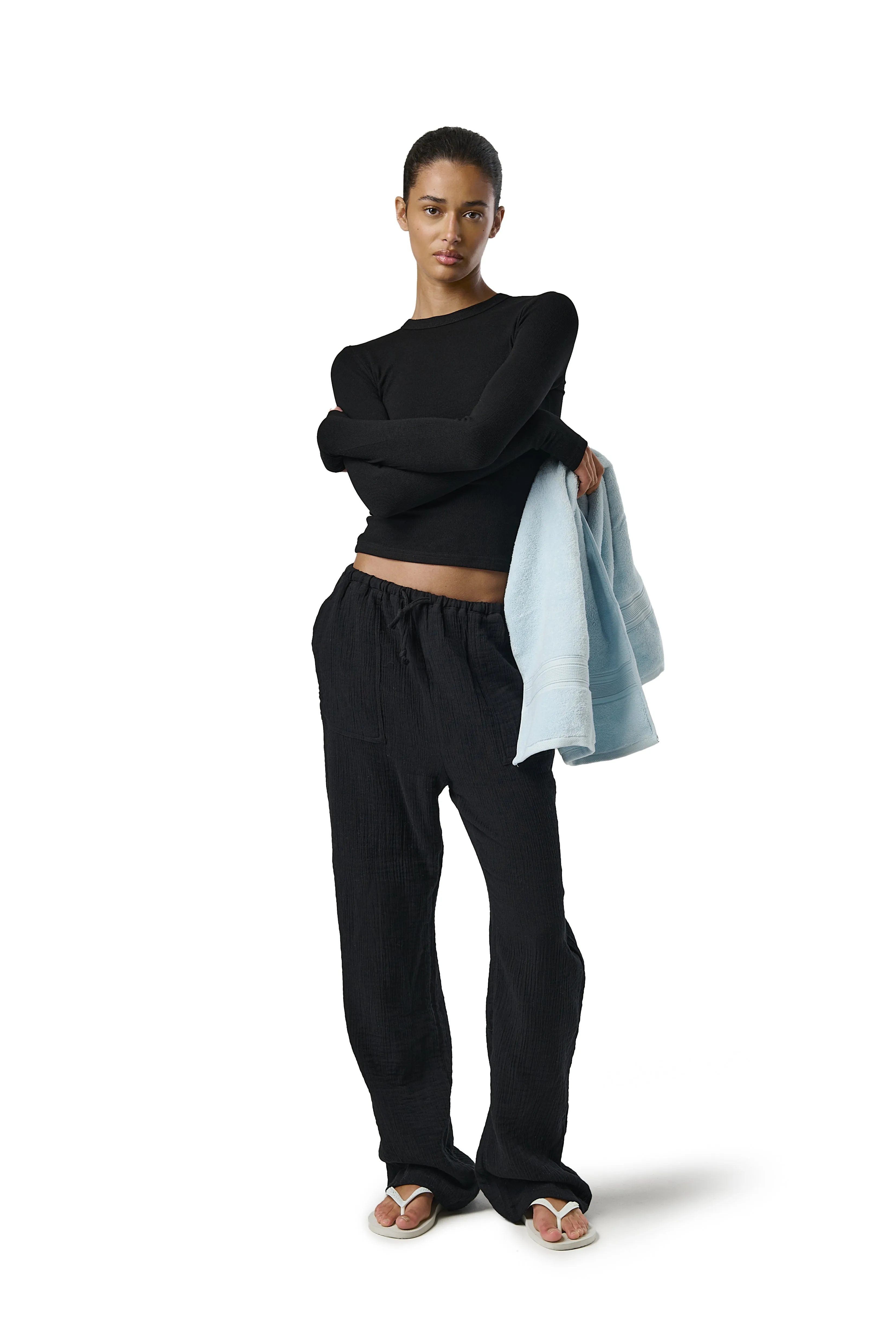 Beatrix Linen Pants in Black