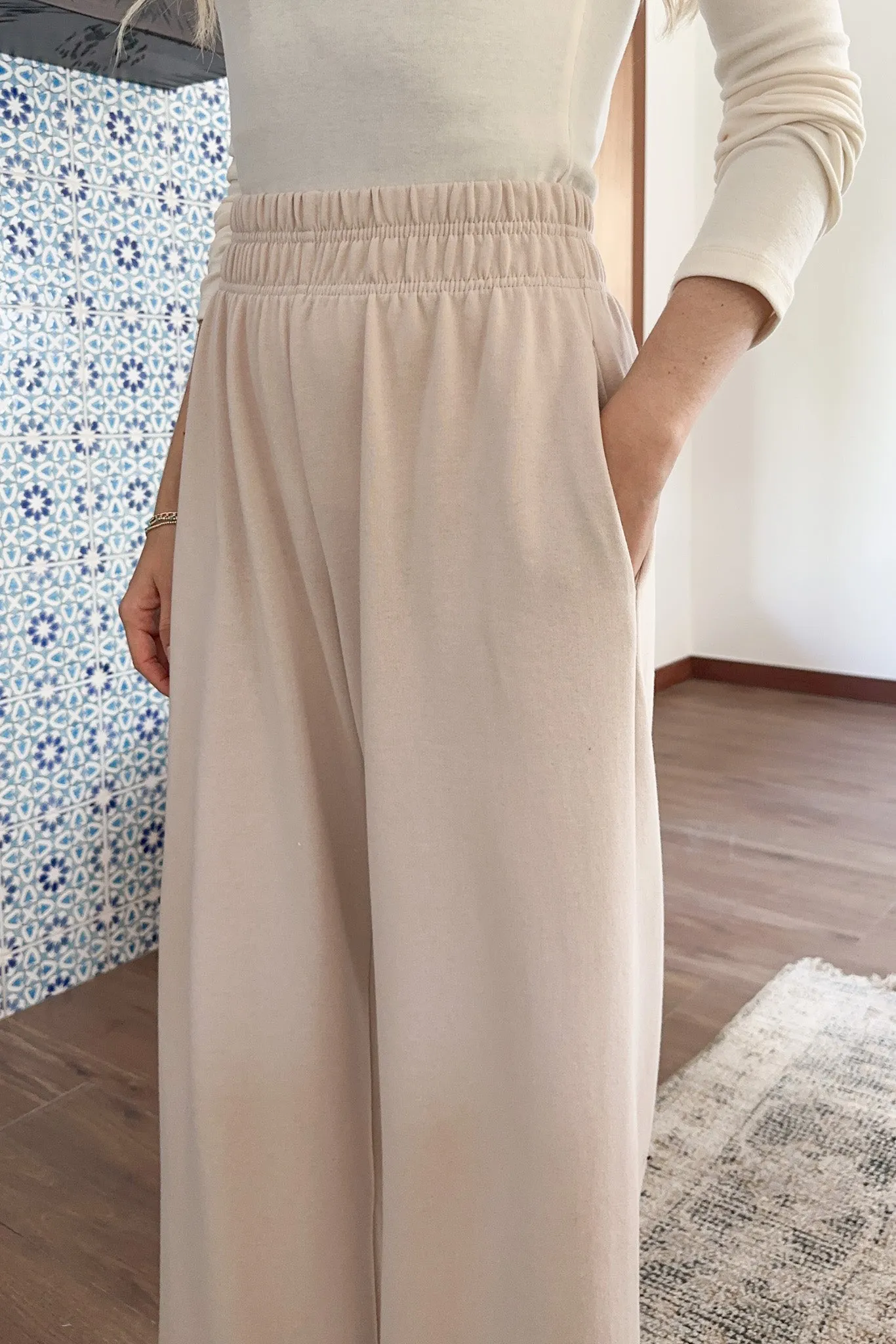 Chelsea Relaxed Lounge Pants in Natural