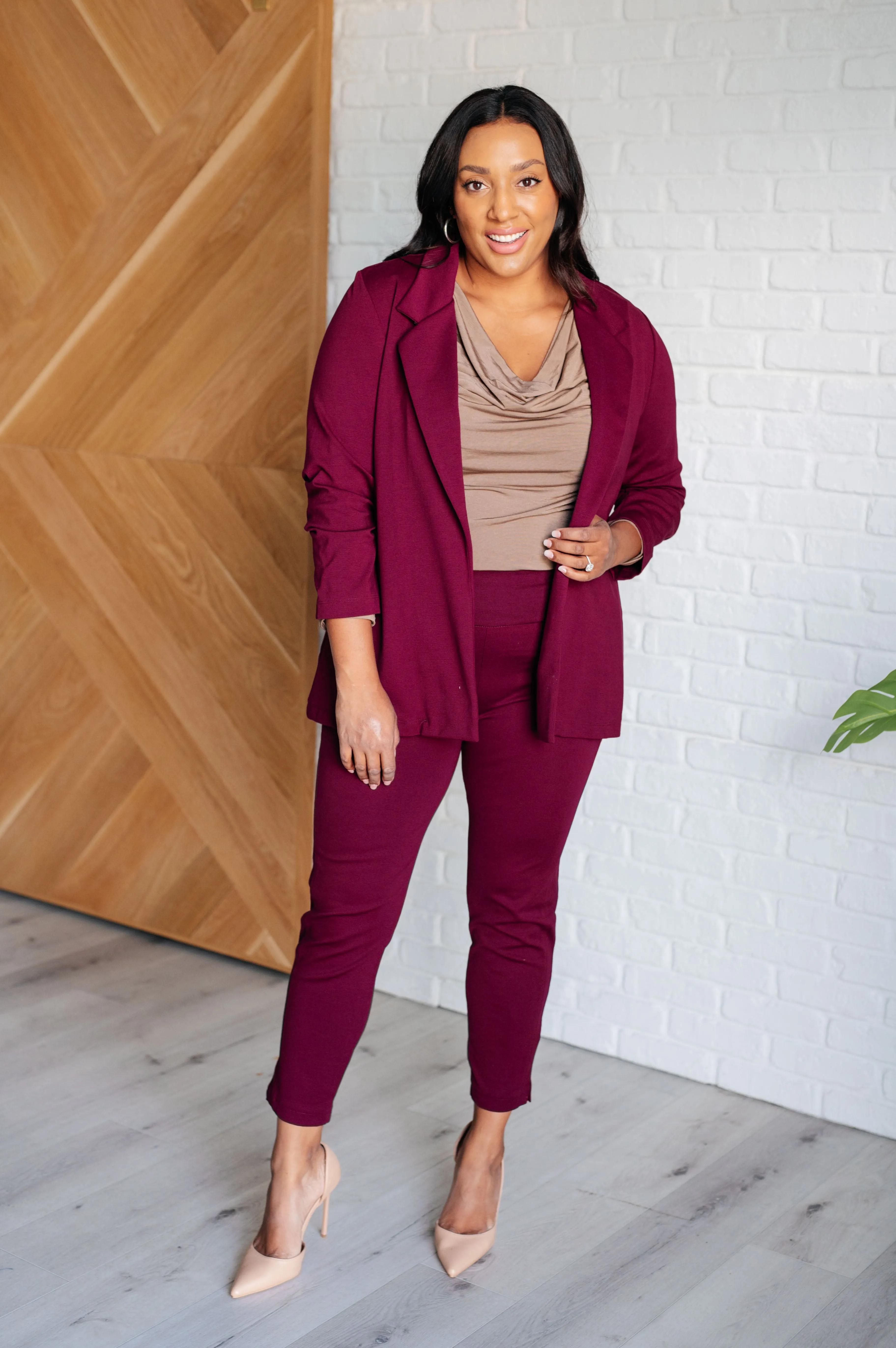 Dear Scarlett Magic 3/4 Blazer in Wine