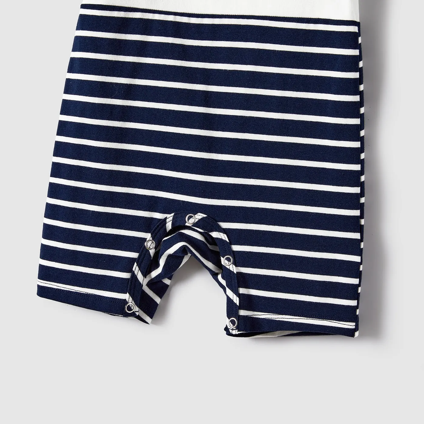 Family Matching Stripe Patched Pocket Belted Dresses and Colorblock Striped T-shirts Sets