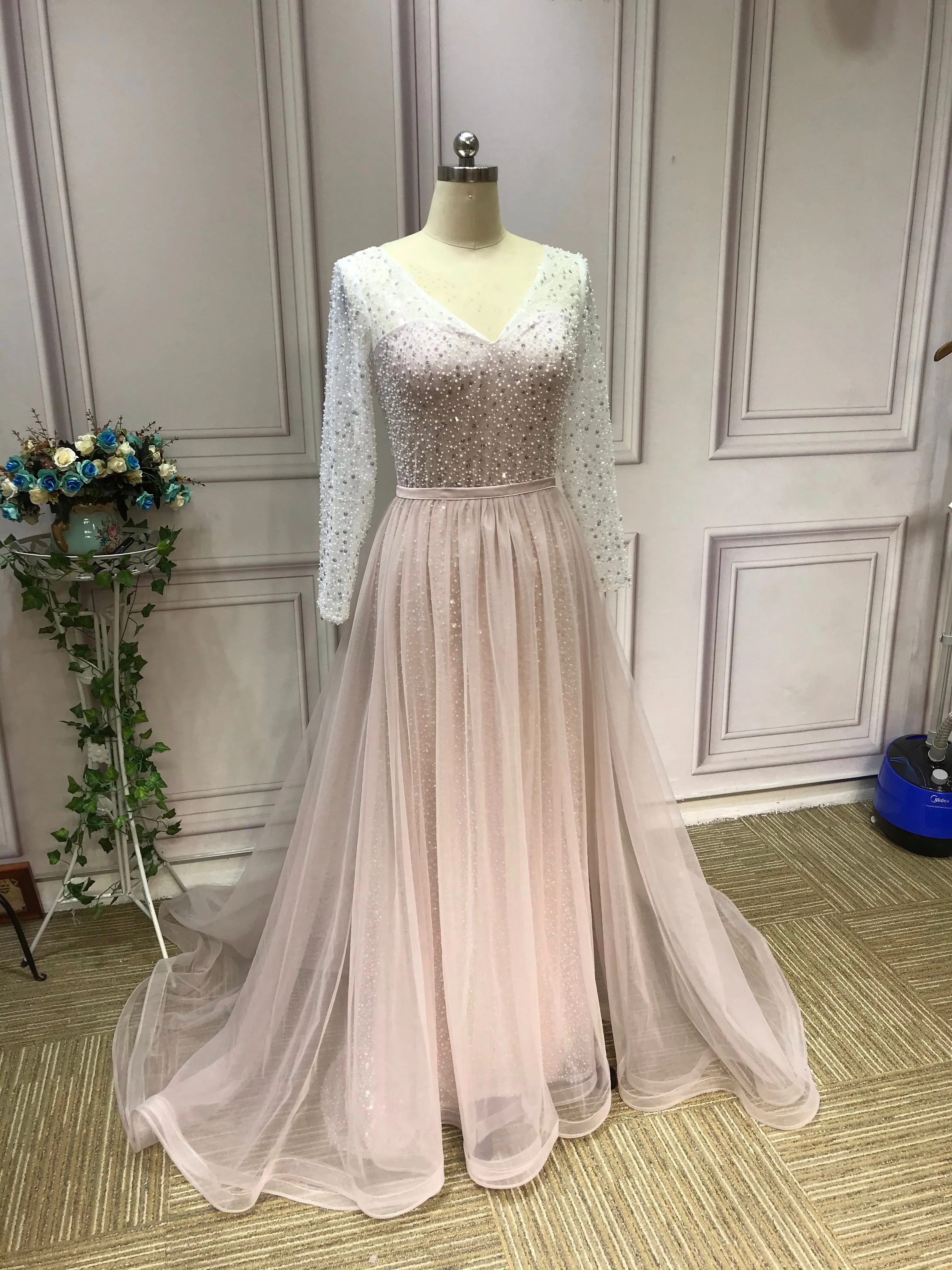 Gorgeous long sleeves heavy beaded sequins pearls dusty pink mermaid wedding dress 2021#112206