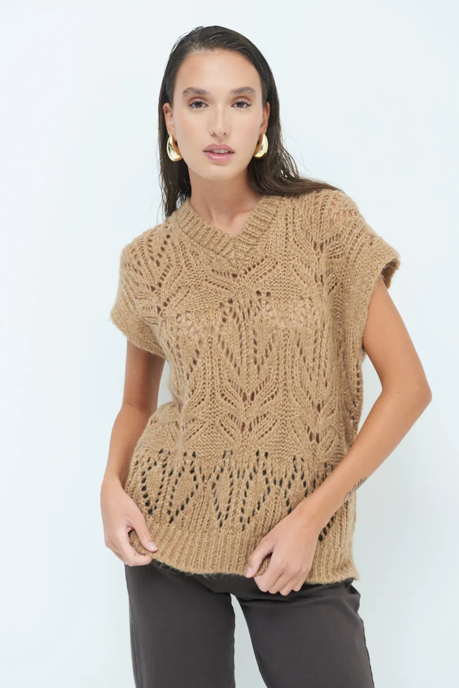 Open-knit sleeveless pullover vest wholesale